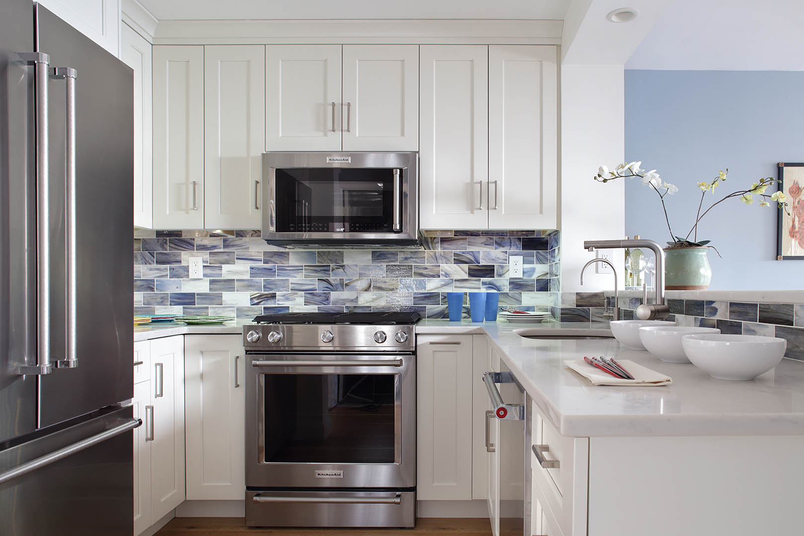 Thyme & Place Design, White semi custom frameless kitchen cabinets